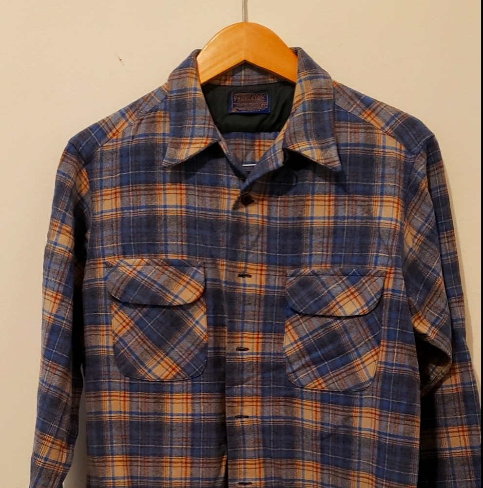 Collared shirt